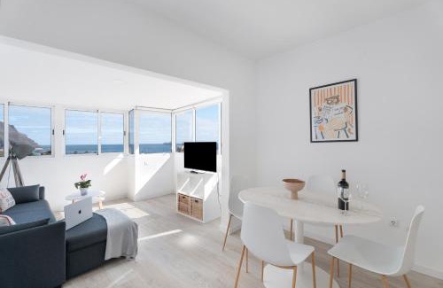 San Andres Apartment | Oceanfront Retreat at Teresitas Beach by Agüita Salada Suites