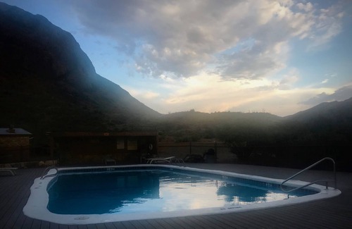 Study Butte-Terlingua RV Rental | Inviting Terlingua Nights Cabins with Pool and Breakfast