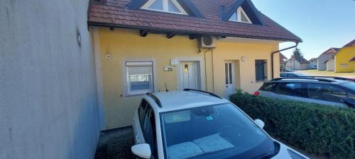 Terme Catez House | Pet-Friendly Terme Catez Apartment with Spa & Dining