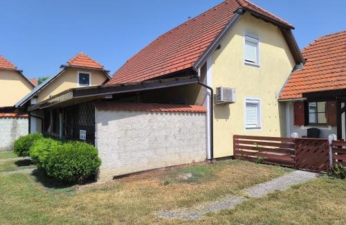 Terme Catez House | Pet-Friendly Terme Catez Apartment with Spa & Dining