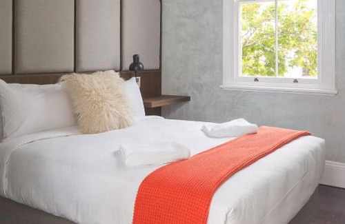 Pyrmont Hotel | Budget-Friendly Stay at Terminus Hotel Pyrmont with Breakfast