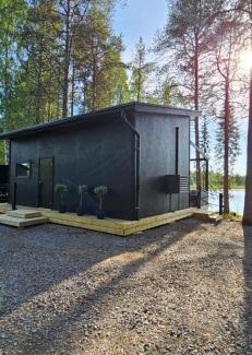 Rovaniemi Villa | Discover Ternu Minivilla: Pet-Friendly with Ocean Views