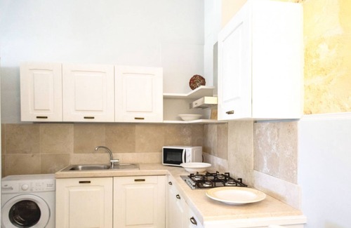 Salento Peninsula Apartment | Terra apartment 20 meters from the sea in Punta Prosciutto