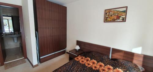 Razlog Apartment | Discover Terra Complex-D4: Golf & Skiing Retreat Awaits