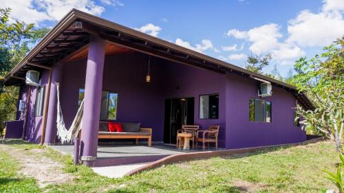 Alto Paraiso de Goias House | Discover Terra Coral - Family-Friendly Retreat in Chapada