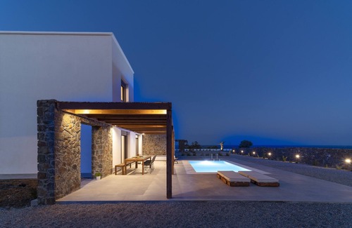 Kiotari Villa | Exquisite Terra d'Oro Villa with Pool & Sea Views