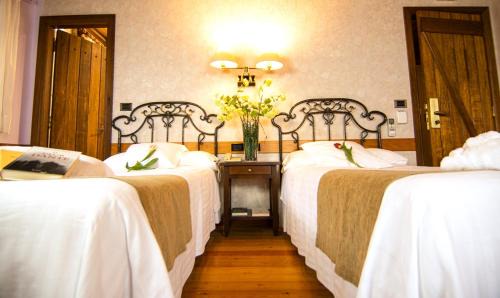 Lestrove Hotel | Experience HOTEL TERRA de Lestrove - Quality Rooms by the Sea