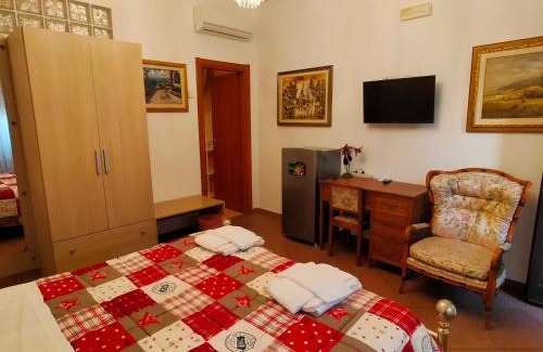 Vittoria Bed & Breakfast | Family-Friendly Stay at Terra del Sole Vittoria with Dining