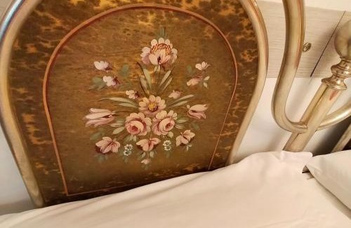 Vittoria Bed & Breakfast | Family-Friendly Stay at Terra del Sole Vittoria with Dining