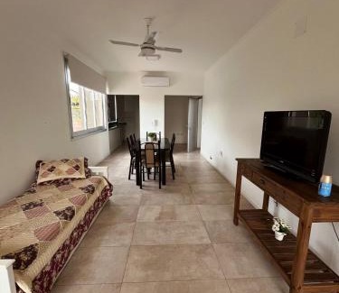Esperanza Apartment | Cozy TERRA - Departamento 1: Child-Friendly Retreat