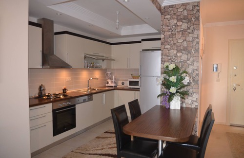 Mahmutlar Condo | Seaside Getaway at Terra Desir with Pool & Spa Amenities