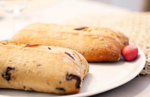 Mola di Bari Apartment | Discover Terra di Levante: Family-Friendly Comfort Awaits