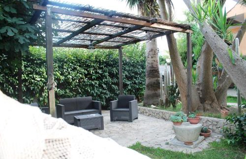 Vignacastrisi House | Discover Terra Di Mare: Child-Friendly Retreat with 9.4 Rating