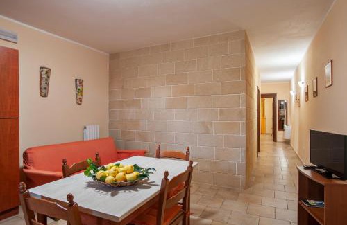 Vignacastrisi House | Discover Terra Di Mare: Child-Friendly Retreat with 9.4 Rating