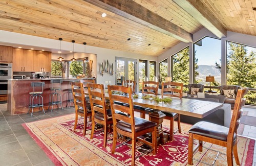 Windcliff Estates House | Discover Terra Furma: Pet-Friendly 4 Bedroom Retreat