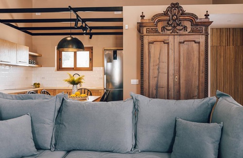 Agia Marina Villa | Experience Terra Lucis Mountain Residences Mare Villa Today