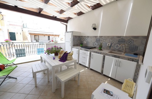 Terrasini Apartment | Exceptional Terra Sinus Suite with Ocean Views & Spa