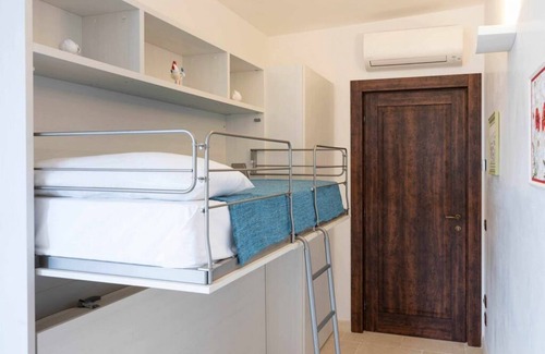 Conversano Bed & Breakfast | Discover TERRA TERRA - Masseria Minunni with Pool & Kitchen