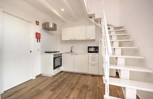 Sao Pedro Apartment | Oceanfront Terrace Barqueta Studio with Top Guest Ratings