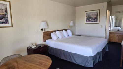 Richmond Annex Hotel | Family-Friendly Terrace Inn and Suites with Kitchen Access