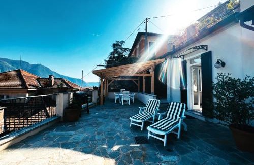 Moltrasio Apartment | Scenic Terrace Lake View Hotel in Moltrasio - 9/10 Rated