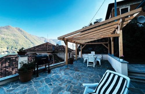Moltrasio Apartment | Scenic Terrace Lake View Hotel in Moltrasio - 9/10 Rated