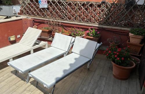 Zona LIII Tomba di Nerone Apartment | Romantic Retreat at Terrace of Love - 4-Star Escape