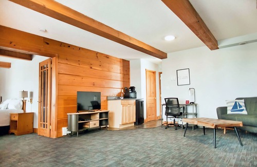 Callander Hotel | Eco-Friendly Terrace Suites with Spa and Family Amenities
