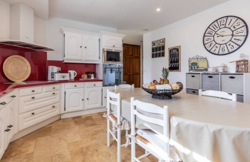 Terrasson-la-Villedieu House | Beautiful Villa with Pool and Scenic Hilltop Views