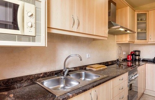 Canet de Mar House | Beachside Terraced House in Barcelona with Free Wifi