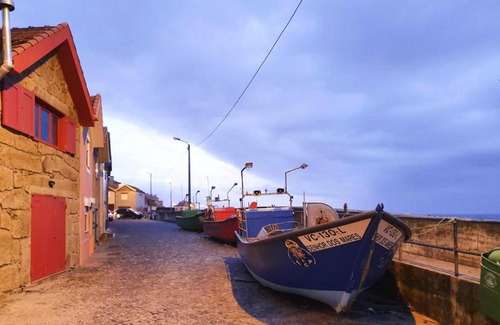 Vila Cha House | Inviting Terraced House Vila Chã - Perfect for Families