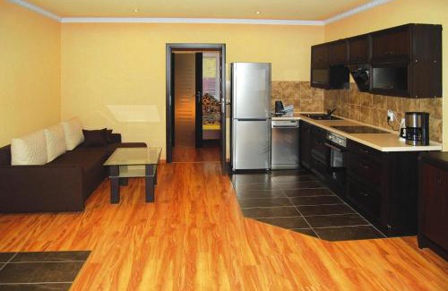 gmina Sianow House | Beautiful Terraced House with Pool & Sauna in Sieciemin