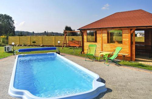 gmina Sianow House | Inviting Terraced House with Pool and Sauna in Sieciemin