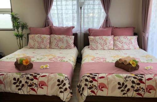Tomigusuku Apartment | Child-Friendly Getaway at TerraceRin YN23 - Guest Rated 9.8