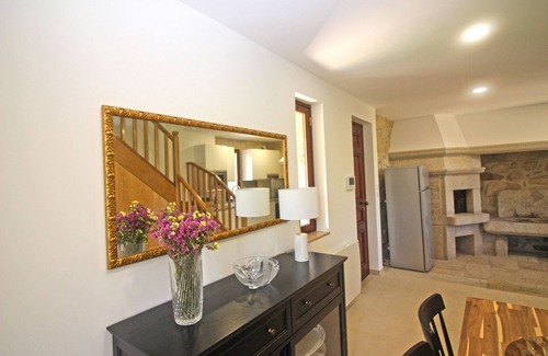 Moncao Cottage | Relaxing Stay at Terrada Casa with Pool in Monção