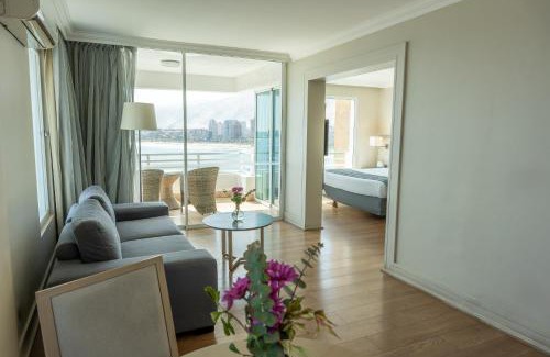 Cavancha Hotel | Relax at Terrado Suites Iquique: Ocean Views & Spa Access
