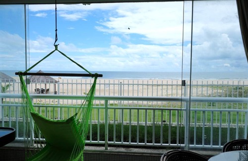 Porto das Dunas Apartment | Beachfront Terramaris Apartment with Spa & Ocean Views