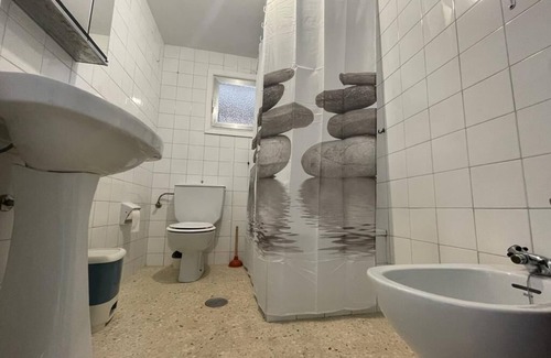Verin Condo | Pet-Friendly Getaway at Terranova Piso Vacacional Verín