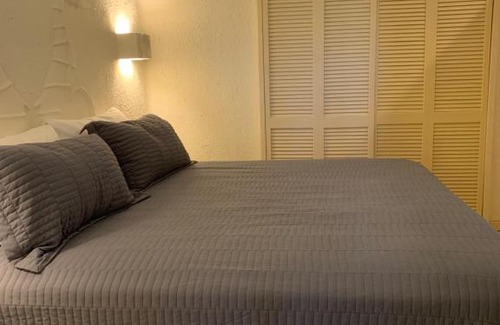 Marina Apartment | Relaxing Ocean View at Terrasol Condominiums 237