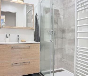 Fer a Cheval Apartment | Inviting Terrasse de la Prairie - 4-Star Family Retreat
