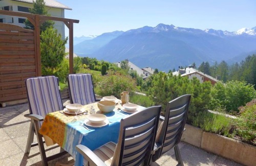 Randogne Apartment | Experience Terrasse des Alpes: Scenic Lake Views & Spa
