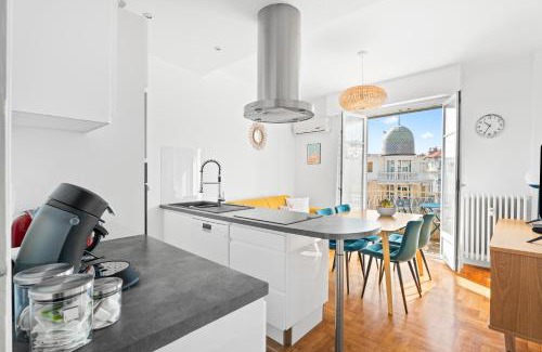 Saint-Sylvestre Apartment | Inviting 3-Piece Retreat with Terrace and Cooling System