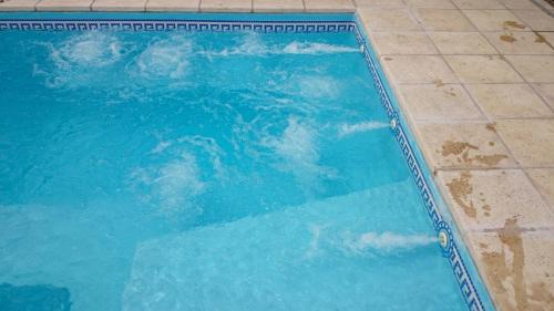Villa Giardino Ski Chalet | Pet-Friendly Retreat at Terrazas de Villa Gloria