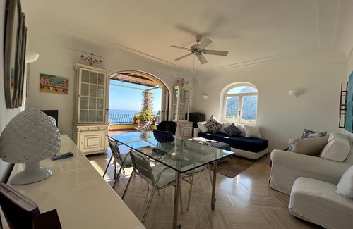 Tiberio Apartment | Belvedere: A Cozy 4-Star Retreat with Exceptional Reviews