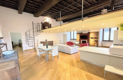 Spoleto Apartment | Elegant Terrazza Duomo: Spoleto Centre with Ocean View