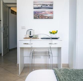 Massa Lubrense House | Discover Terrazza Iride: Rated 8.8 with Family-Friendly Amenities