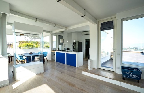 Vomero Apartment | Experience Terrazza Manù: Naples with Breathtaking Views