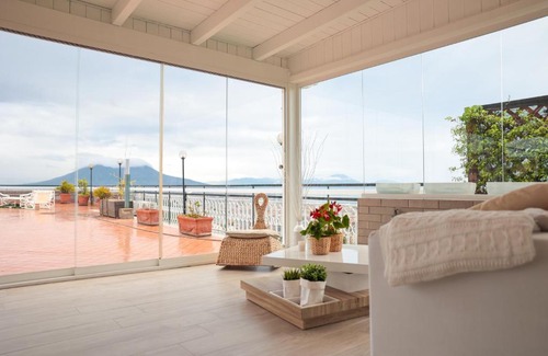 Capodimonte Apartment | Oceanfront Terrazza Paradiso: Guest Rated 9.7 with Rooftop