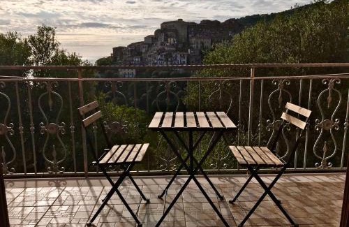 Marina Lido Apartment | Ocean View Retreat at Terrazza sul mare Pisciotta