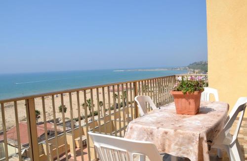 Gela Apartment | Discover Terrazza sul Mare Vecchio Pontile with Ocean Views